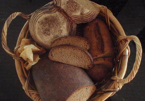 (50) an assortment of pure sourdough rye, Jan 2010