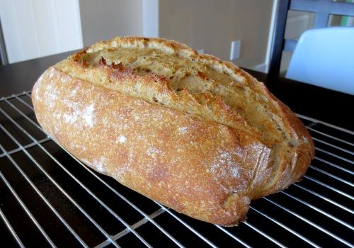 Spelt/wheat bread, with nice grigne